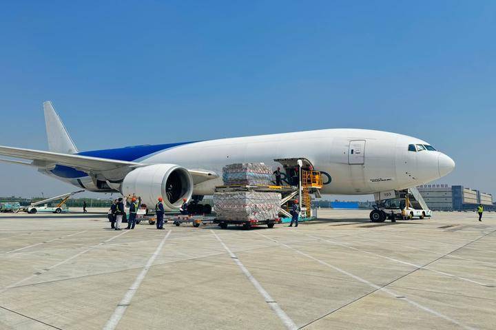 杭州机场开通迈阿密全货机航线