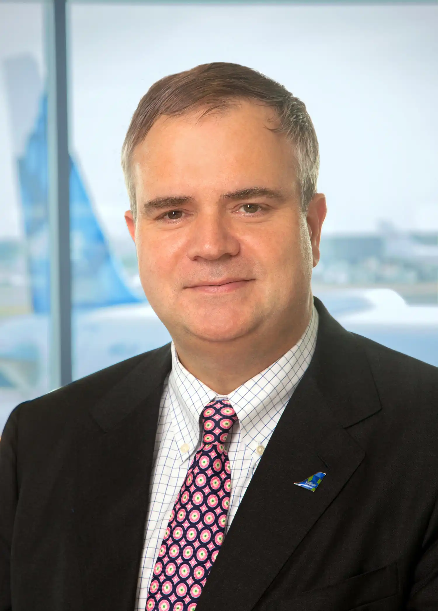 前捷蓝航空CEO罗宾·海斯被任命为空客北美区首席执行官