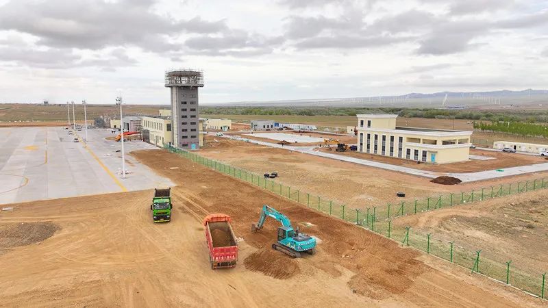 布尔津县通用机场改扩建项目接近尾声 7月底进行校飞试飞