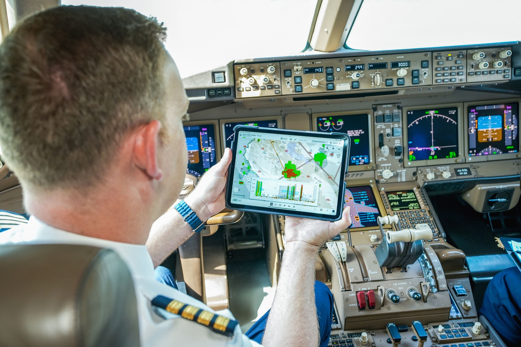 阿联酋航空加入国际航协湍流感知平台 业界首个将实时飞行数据与汉莎系统Lido mPilot应用相整合