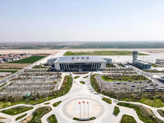 菏泽牡丹机场上半年累计运输旅客47.3万人次、完成货邮吞吐量600余吨