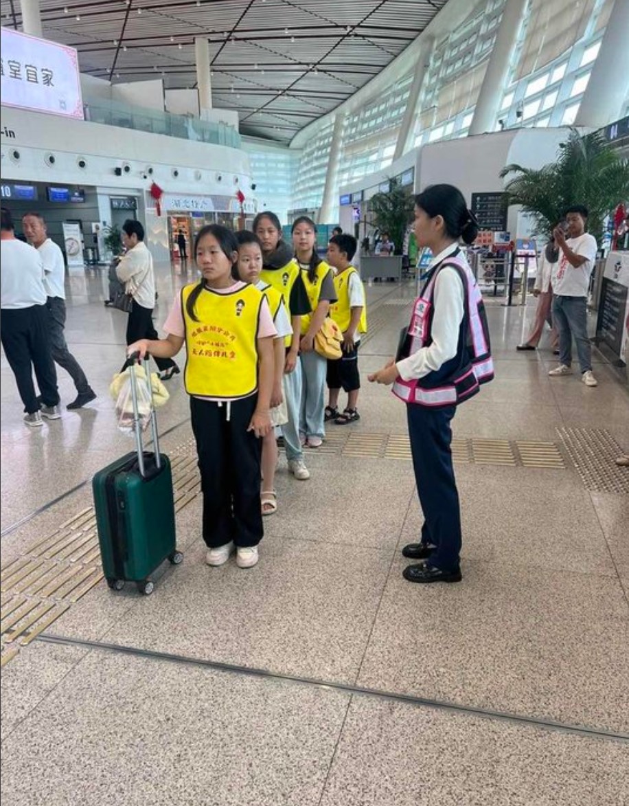 襄阳机场优化升级无陪儿童乘机服务