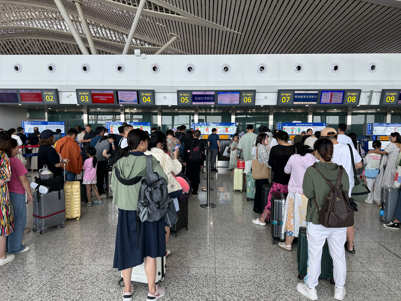 喀什徕宁国际机场2024年“民航服务提质增效年”主题活动取得显著成效