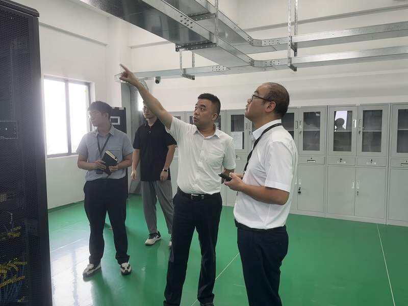 湖北空管分局赴鄂州機場調研接管進近管制服務設備保障需求