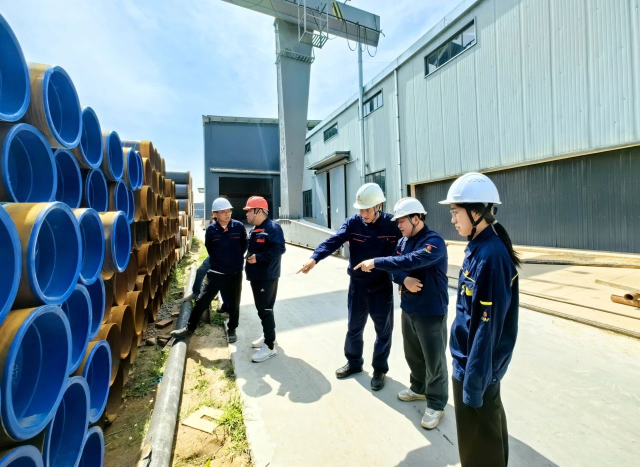 严把工程质量第一关口 太原武宿国际机场三期改扩建工程供油工程 开展材料质量检查