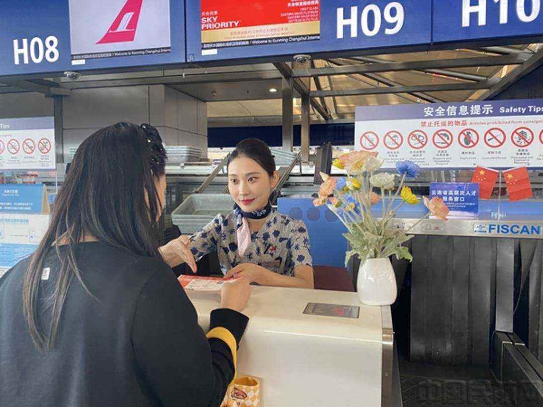 東航云南公司國慶假期投入航班近2200班