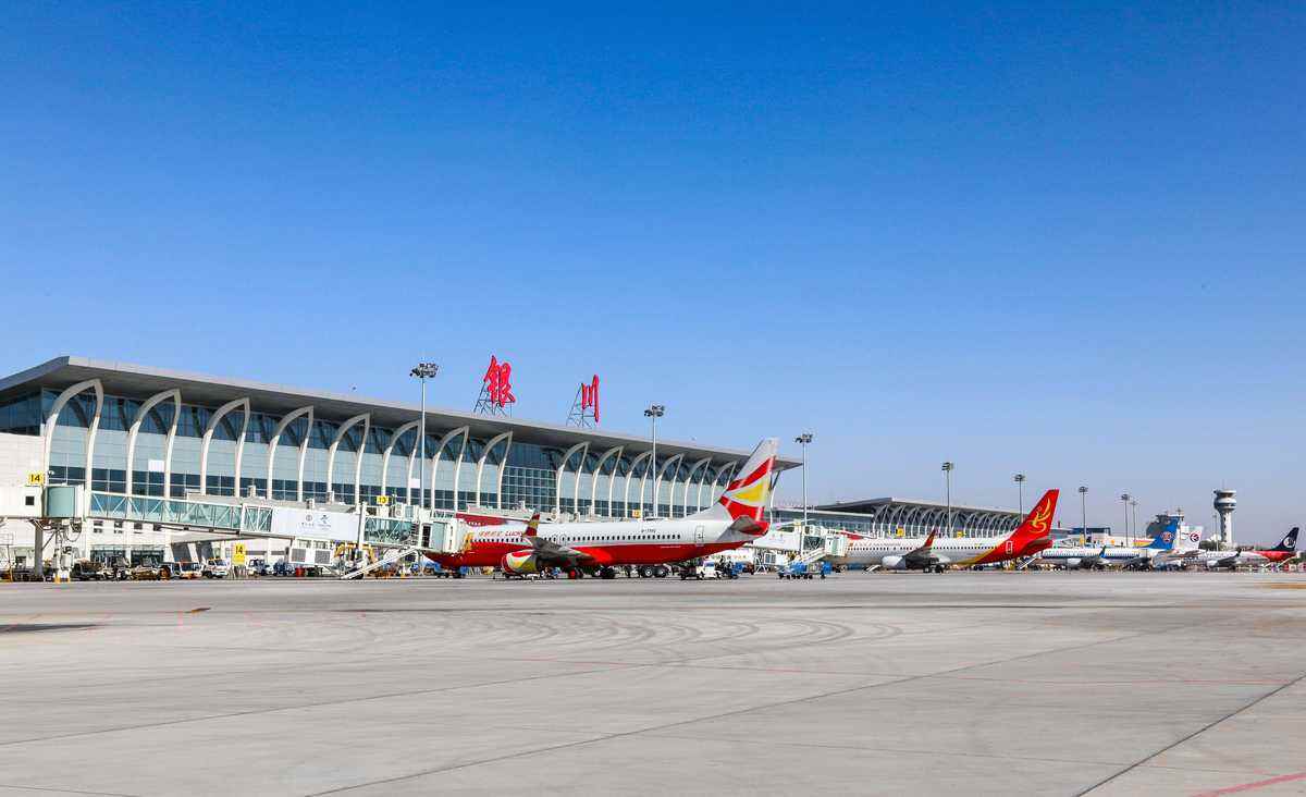 寧夏民航協同消除機坪高桿燈對塔臺視線炫光隱患