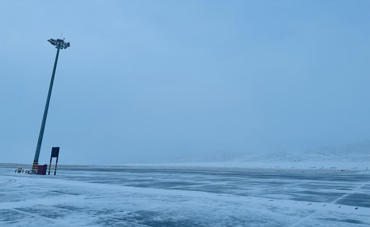 喀纳斯机场迎来今冬初雪，开启冰雪魅力之旅