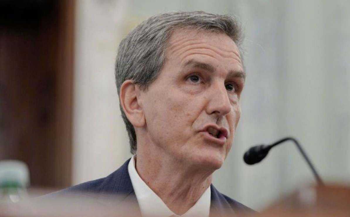 美國聯(lián)邦航空局局長邁克·惠特克將于1月20日卸任