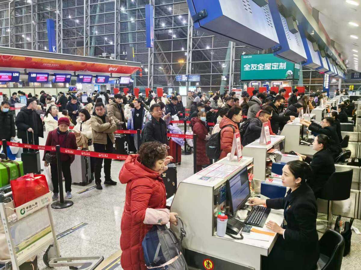 清明假期民航客运量预计约558.2万人次