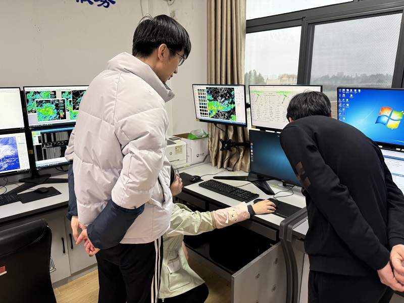 福建空管分局网络信息室完成气象预报室全国流量系统引接安装