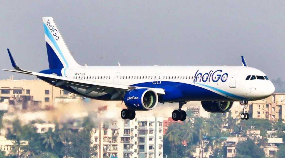 剛修好又出事？靛藍航空一架客機在金奈機場降落時擦尾