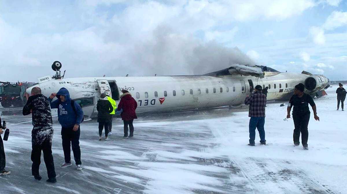美國客機翻覆事故初步報告公布