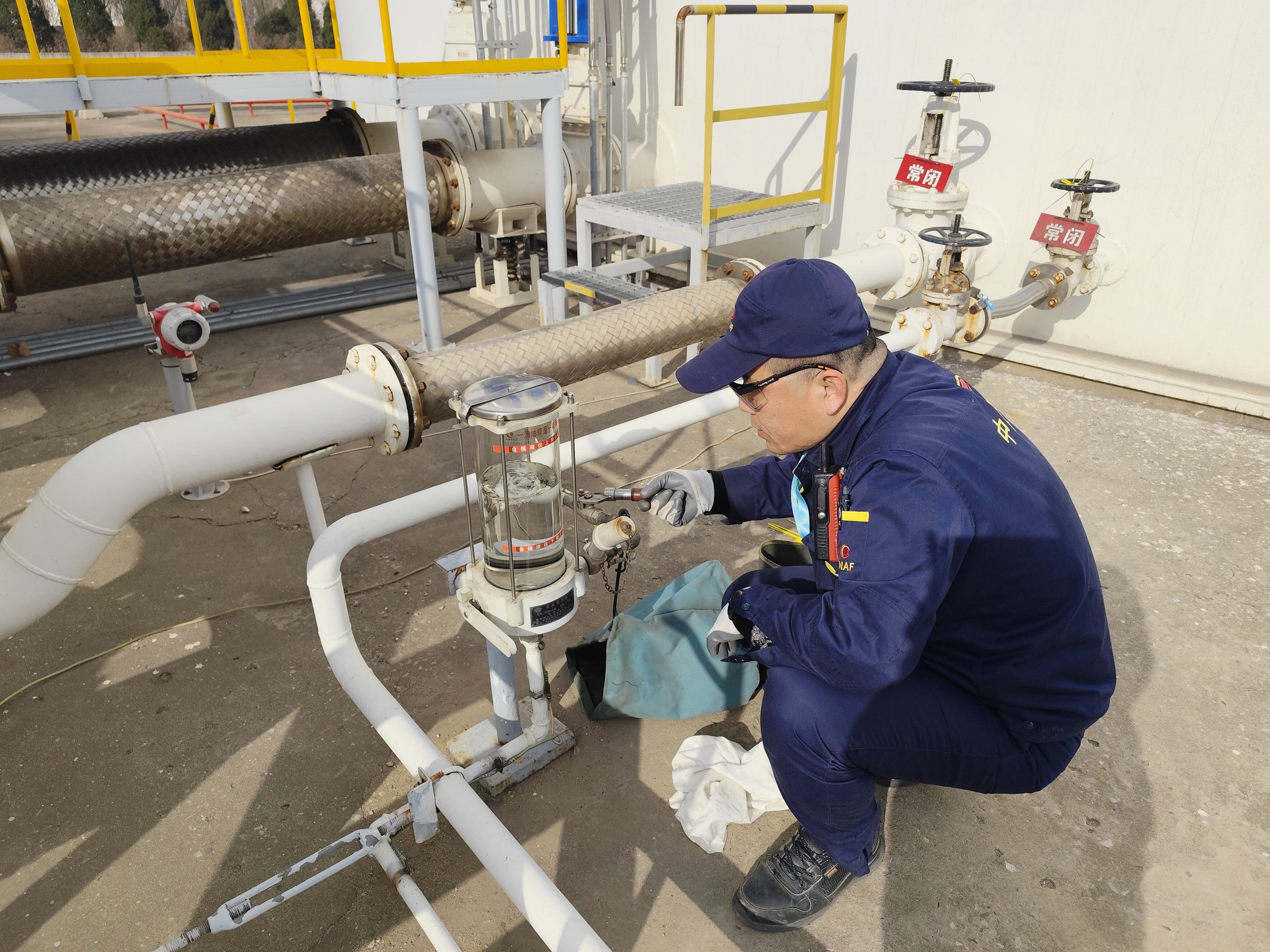 航油天津分公司油库全力以赴护航2025年全国“两会”