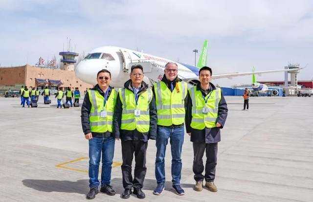 民航上海適航審定中心完成C919飛機(jī)二氧化碳排放表明符合性試飛目擊