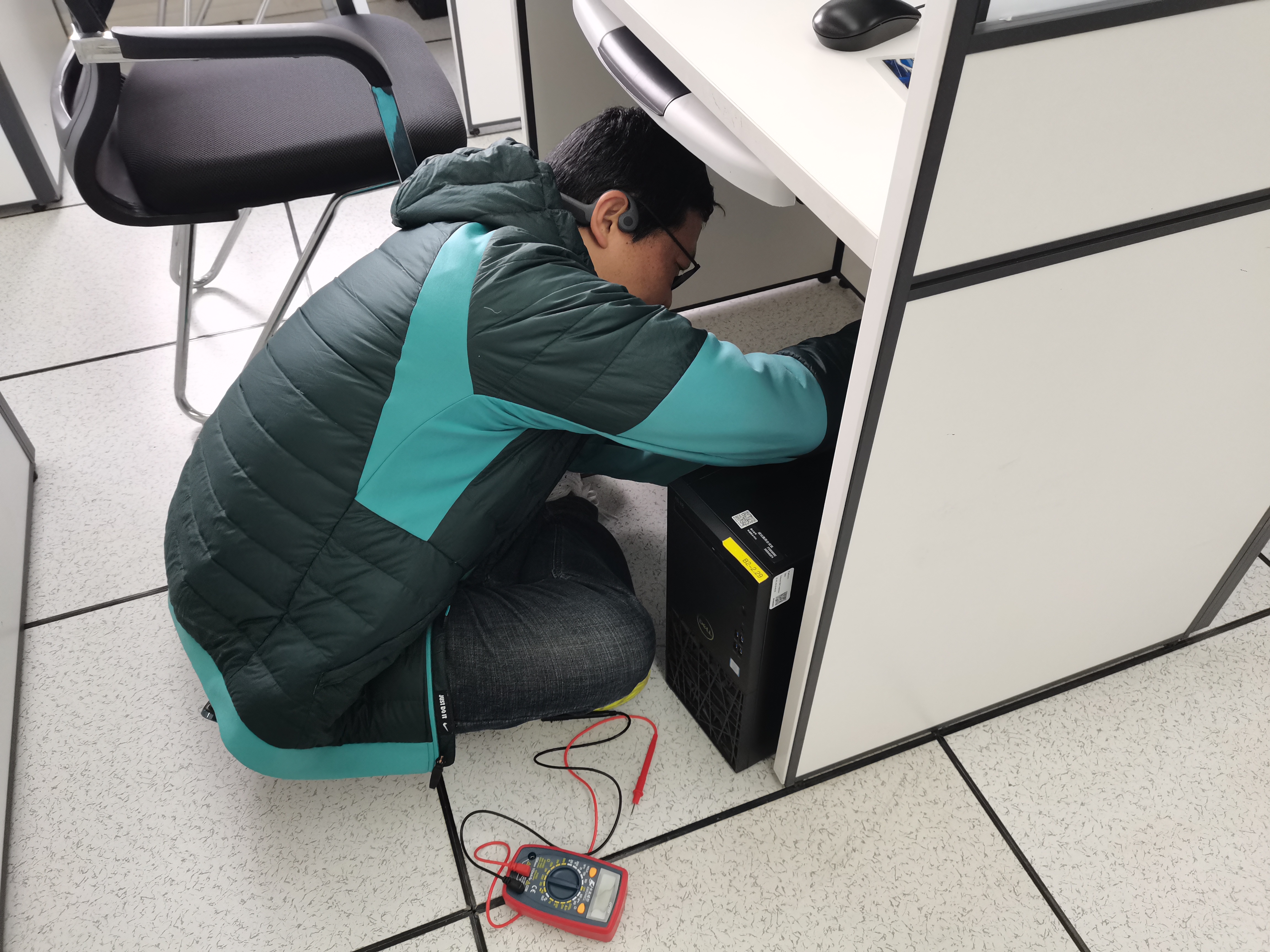 貴州空管分局培訓中心積極開展AETS貴陽考點聯調前系統檢查工作