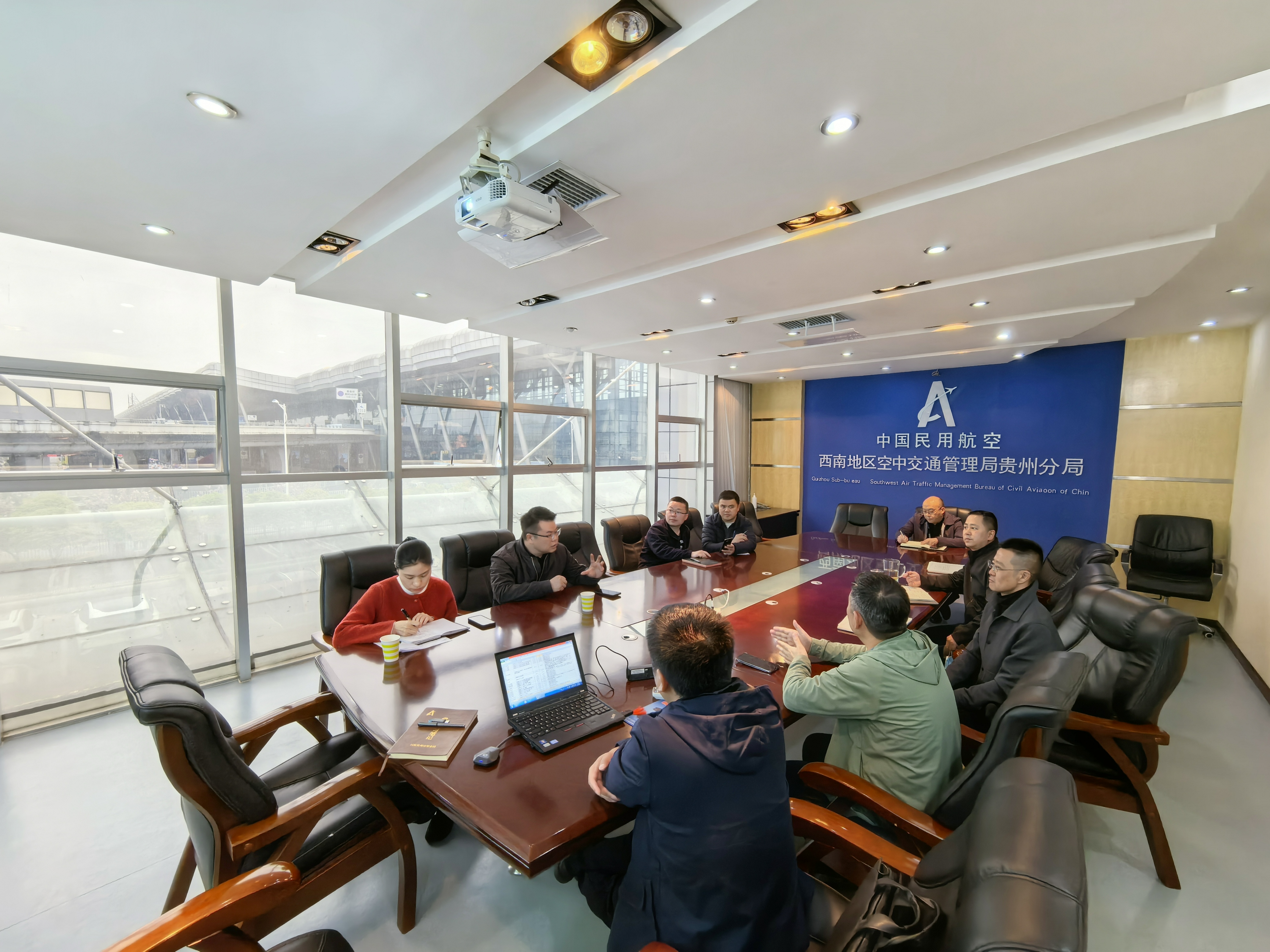 精準指導促規范 協同聯動提質效——貴州空管分局財務部到后勤服務中心開展預算調整專項指導