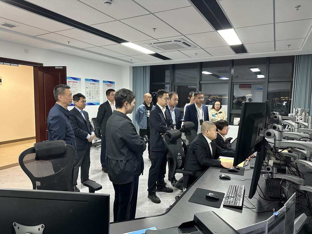 新疆空管局空管中心氣象中心順利完成北航站區觀測室轉場運行工作