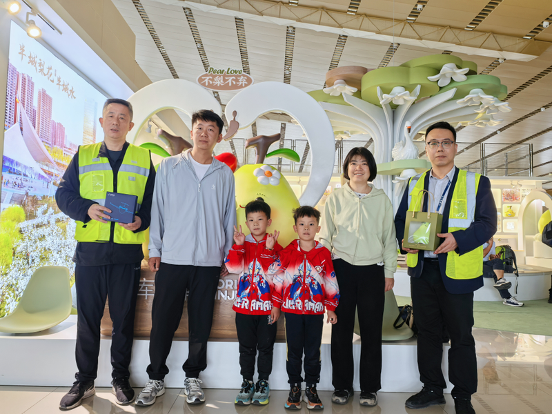 祝賀｜新疆機場集團庫爾勒梨城機場年旅客吞吐量提前33天突破100萬人次