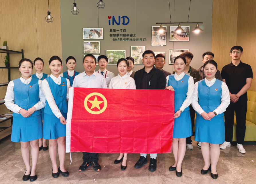 河南空管分局與鄭州機(jī)場商旅公司聯(lián)合開展“迎五四·建新功”主題英語角活動(dòng)
