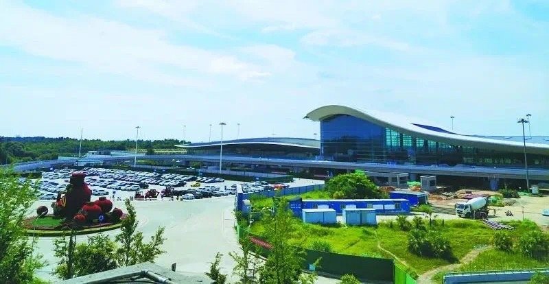 四川南充高坪機場1名干部被查