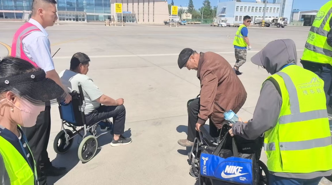 新疆机场集团博乐机场开展全国助残日系列活动