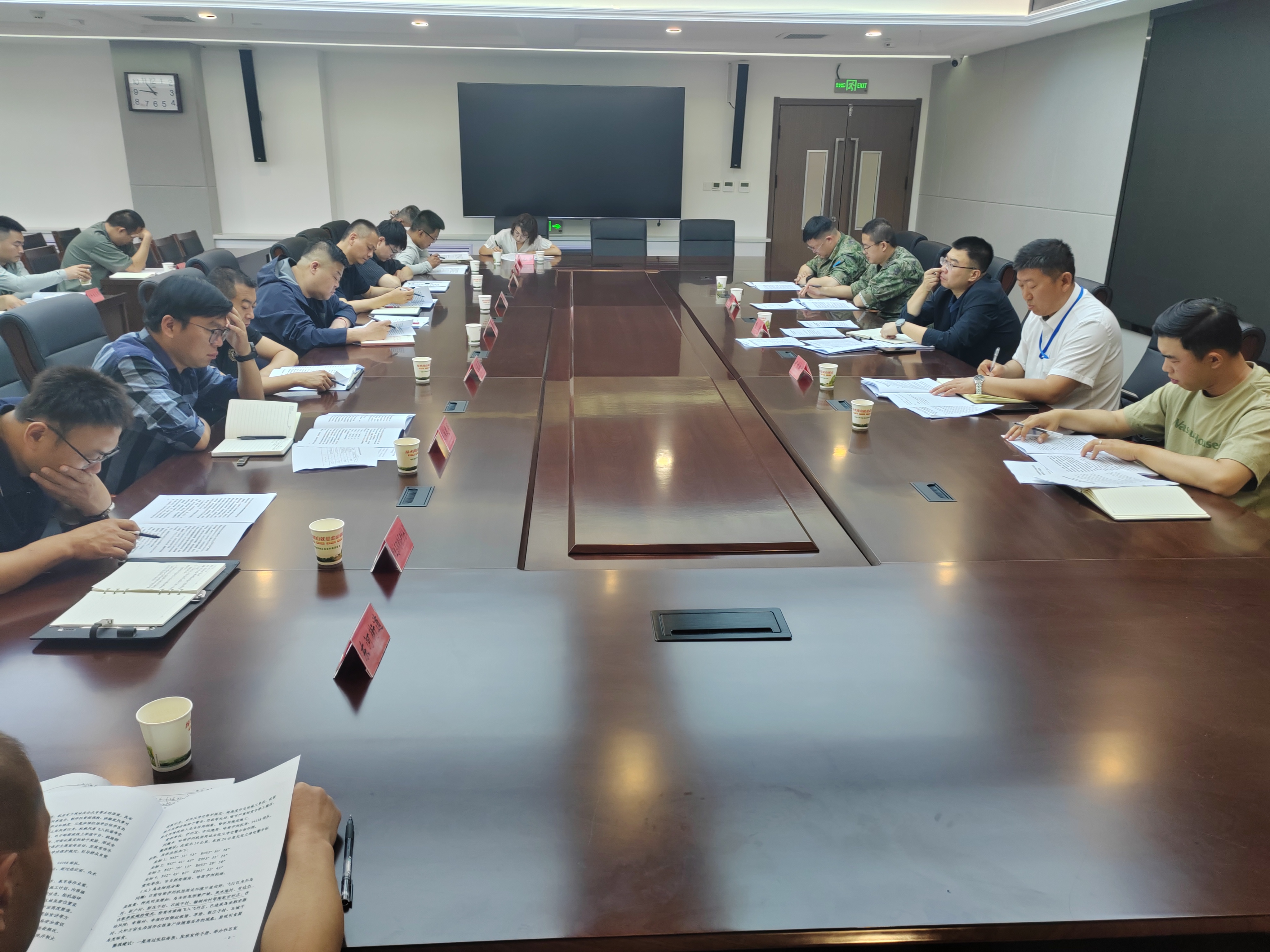 新疆机场集团哈密伊州机场多方联动除隐患 筑牢净空安全防线
