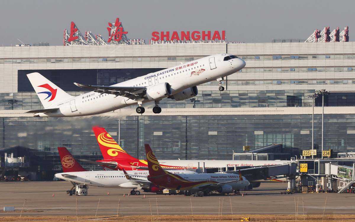 东航C919运营两周年：安全飞行超2.8万小时，承运旅客突破157万人次