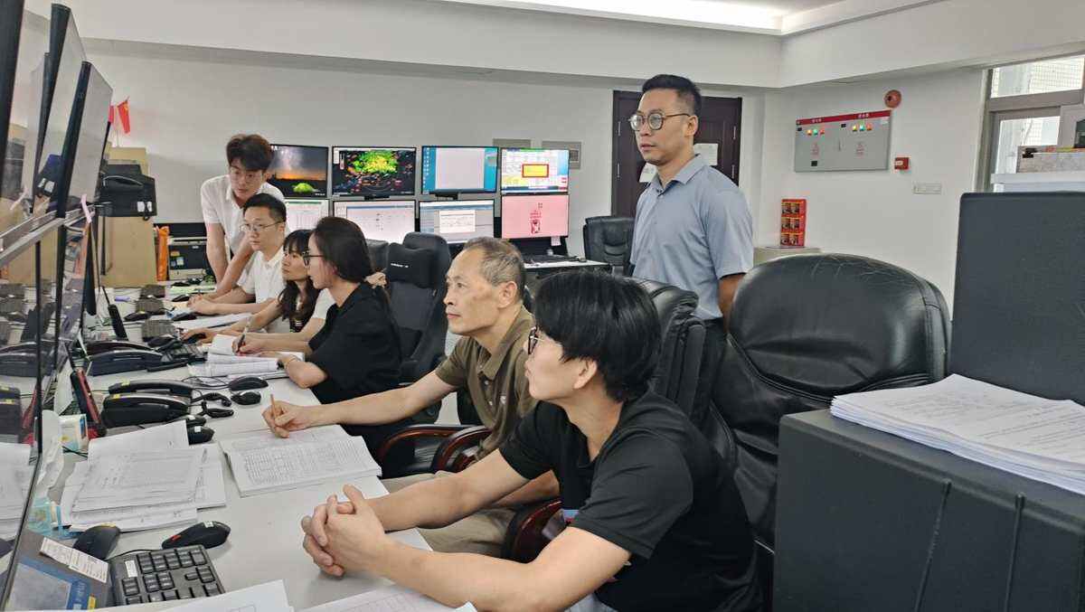 汕頭空管站氣象臺積極應(yīng)對“龍舟水”天氣過程