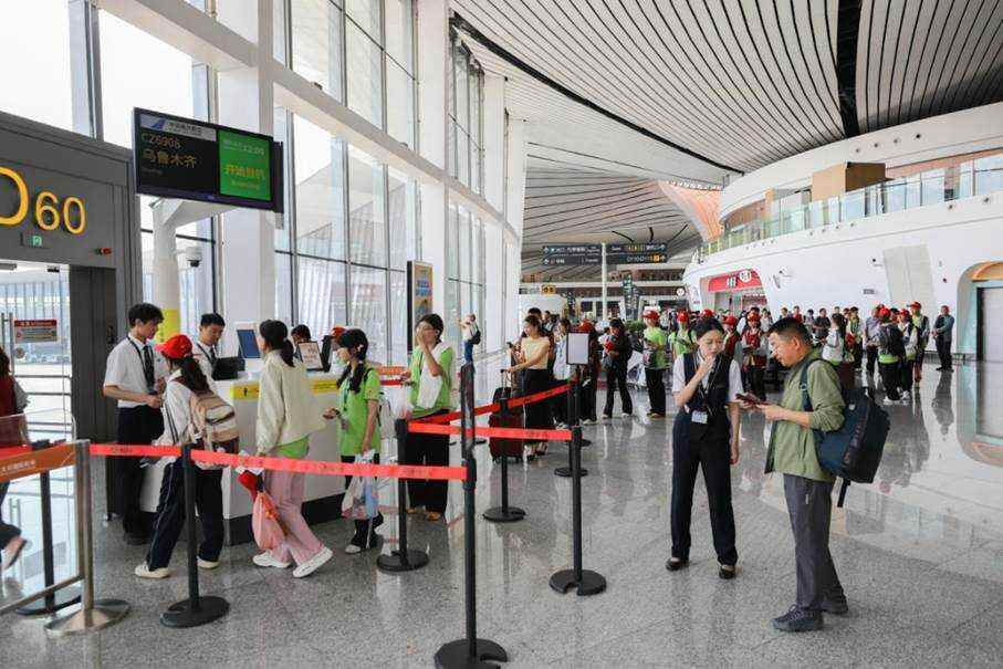 端午假期 大興機場運送旅客達40萬人次