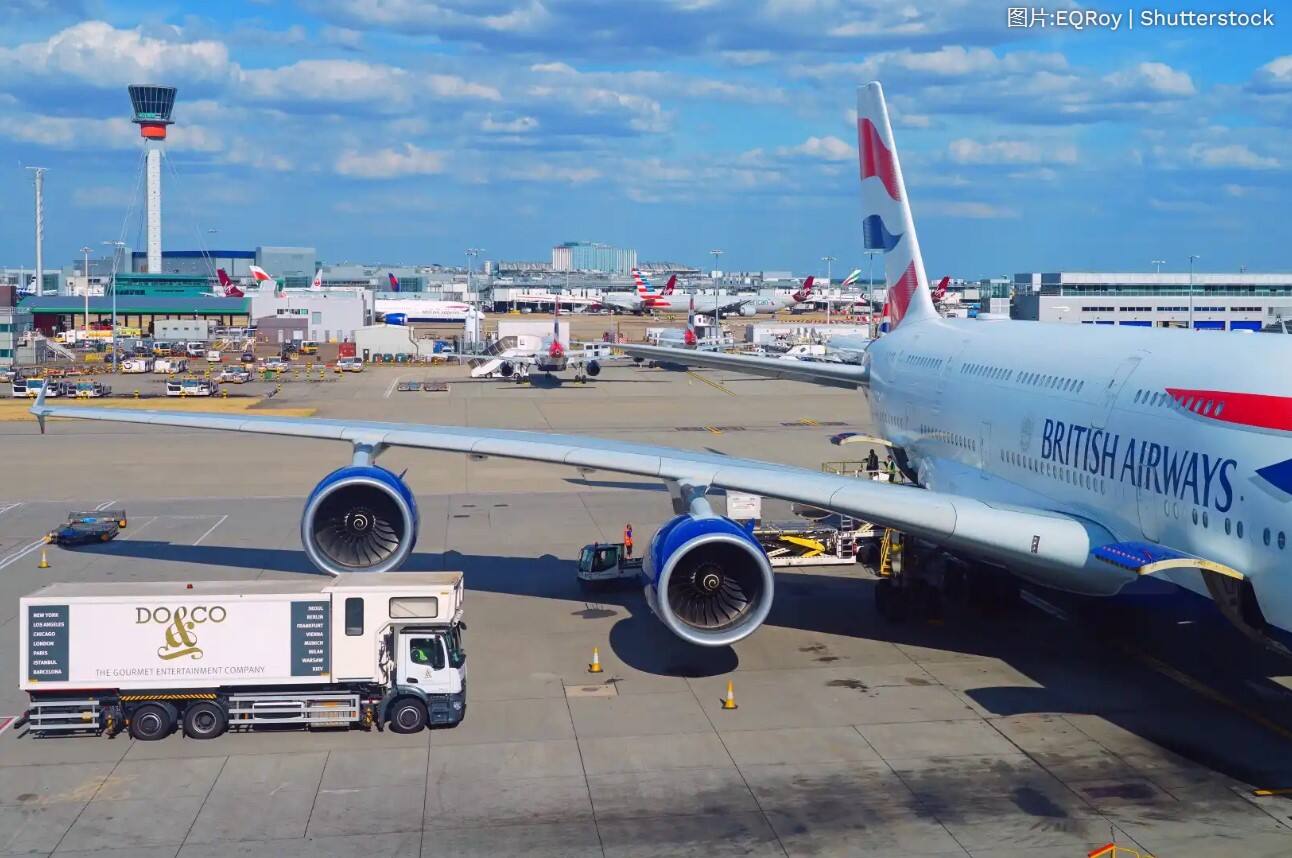 男子突破安检冲入停机坪 希思罗机场未受影响