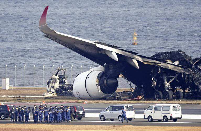 美客機與軍機相撞事故調查聽證會將于7月30日起進行