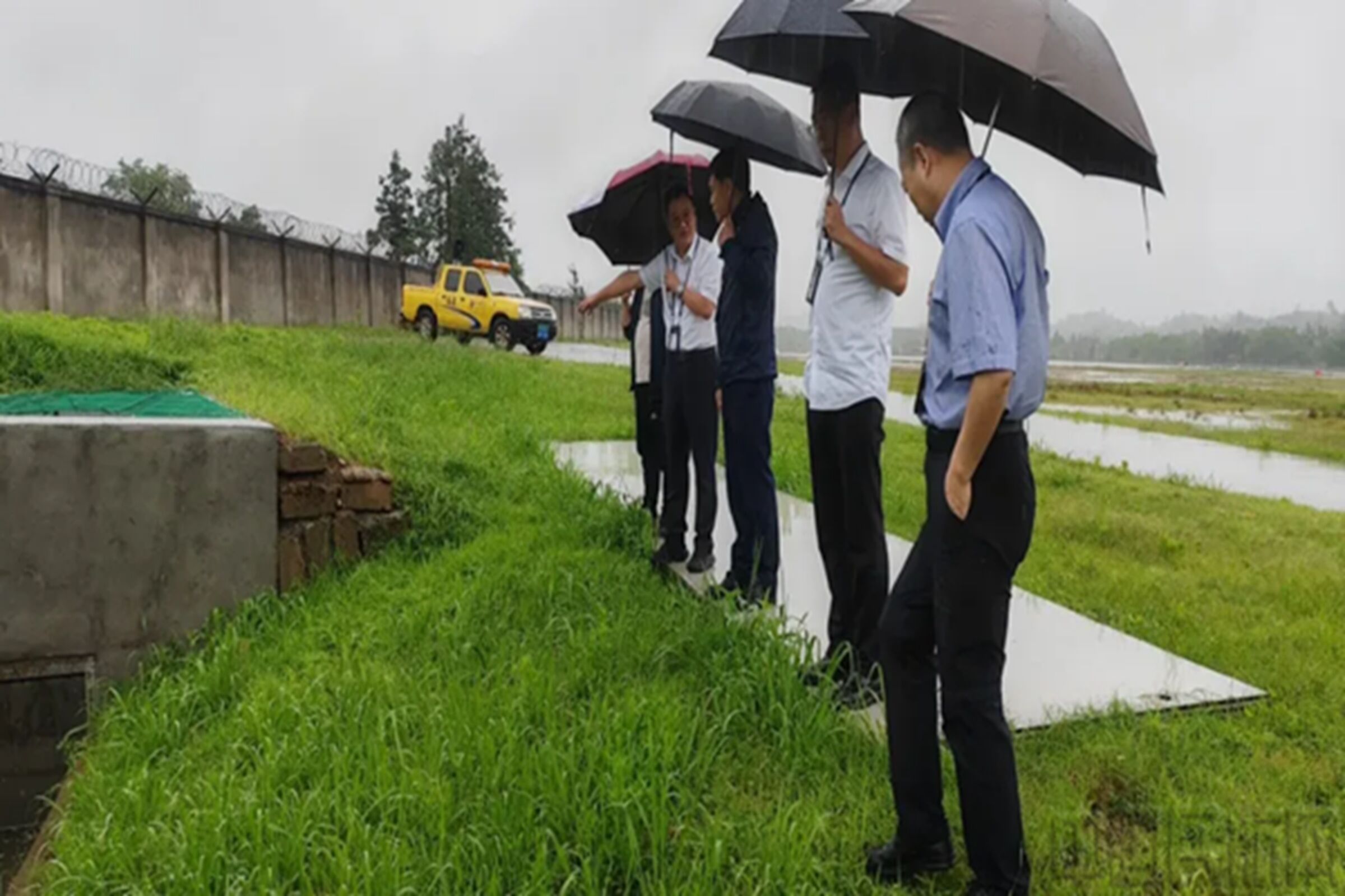 民航福建监管局赴武夷山机场开展防汛督导检查