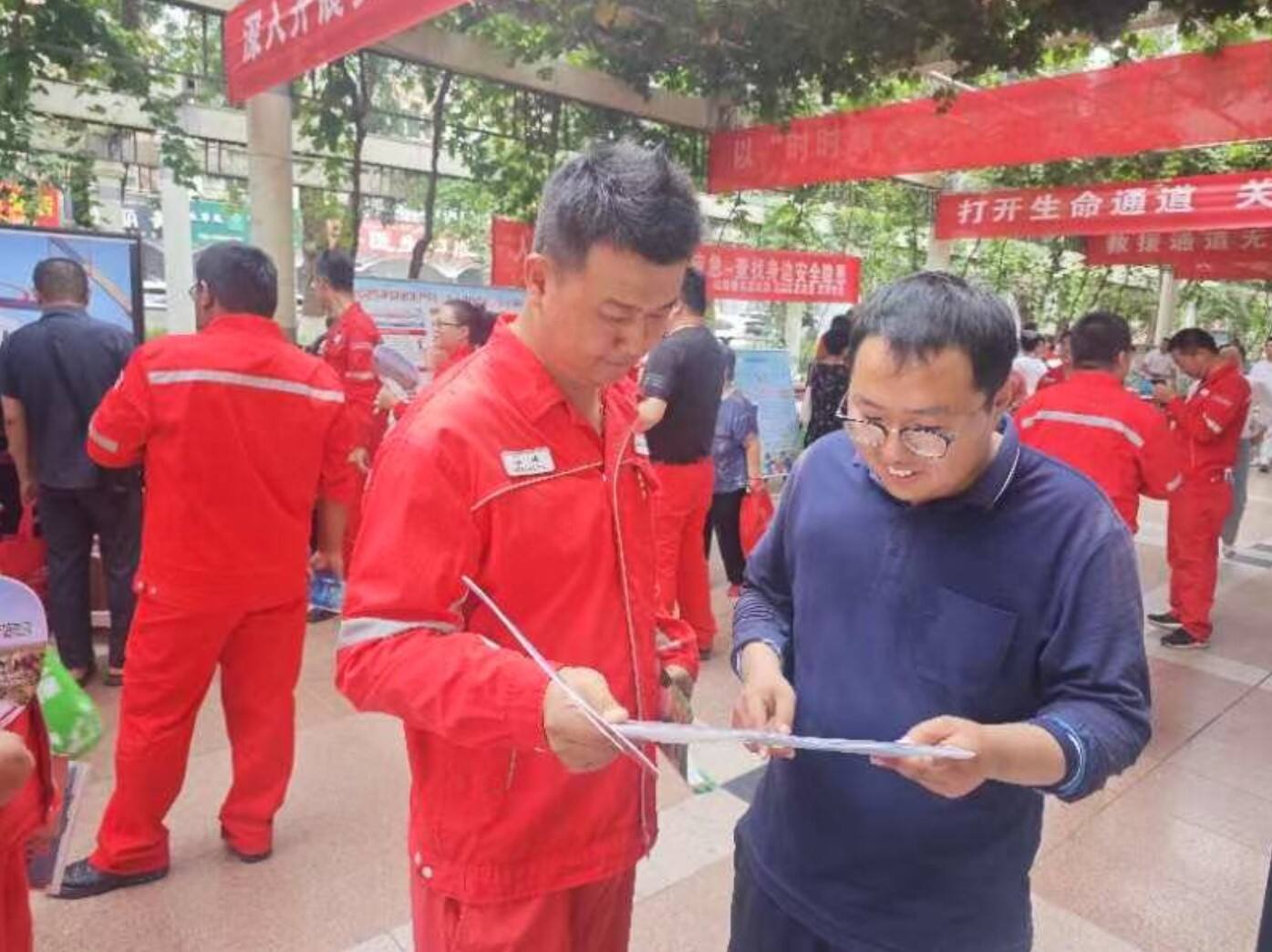 新疆機場集團(tuán)吐魯番交河機場扎實開展“安全生產(chǎn)月”活動