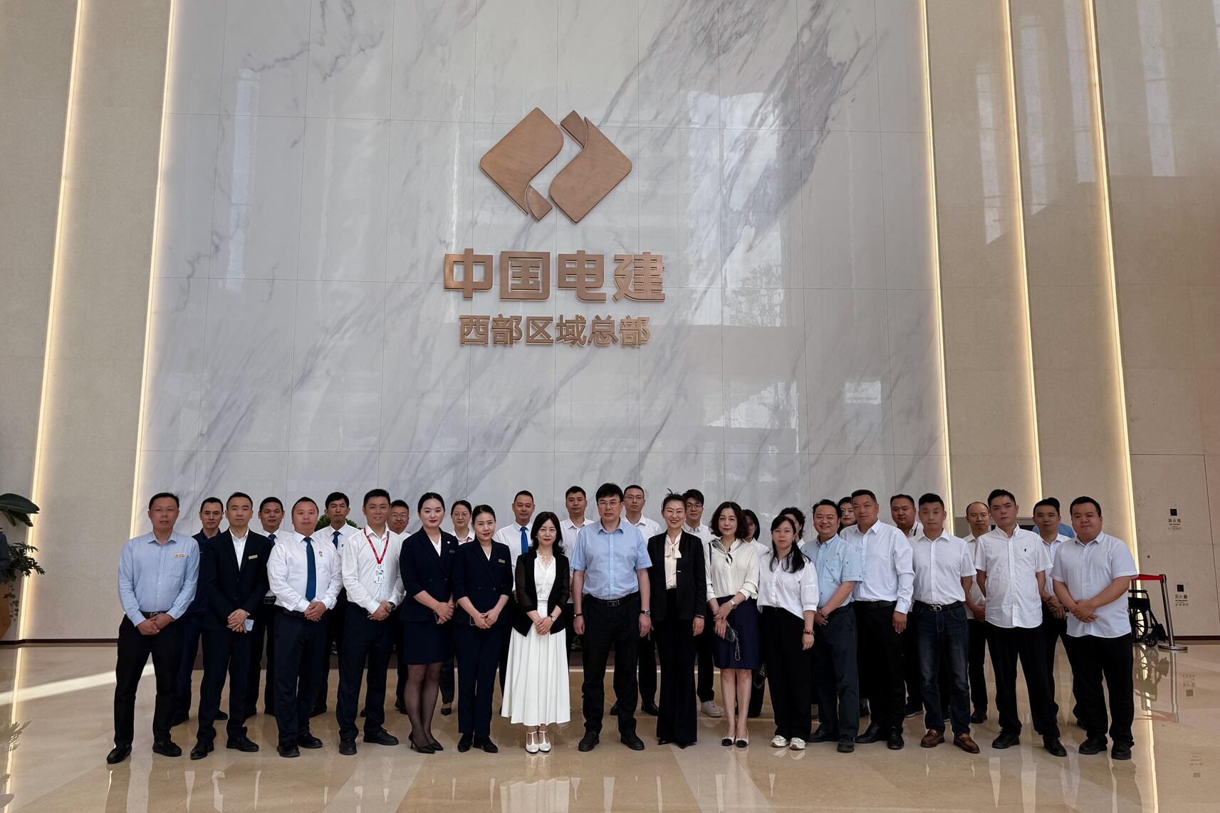 小蛋糕承载大关怀 短问卷汇聚真声音——西南空管局商务公司创新调研架起服务连心桥