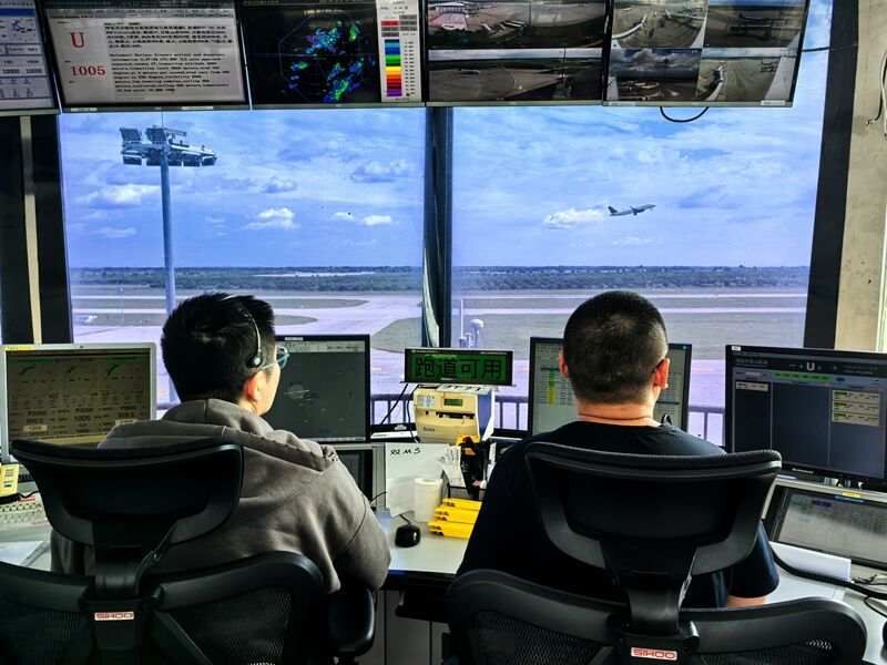 呼伦贝尔空管站单日保障航班突破100架次