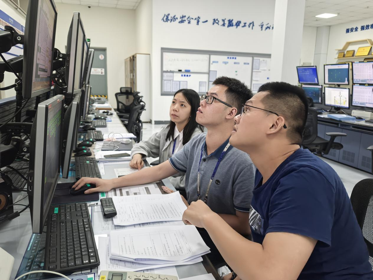广西空管分局数字空管网关全面升级 筑牢区域航空枢纽智慧运行基石