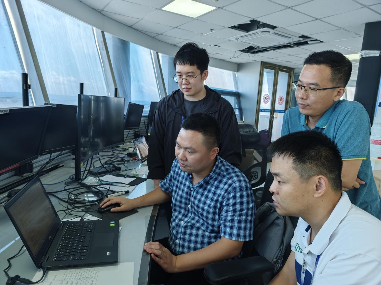 广西空管分局联合中南空管局圆满完成备用塔台自动化系统投产测试