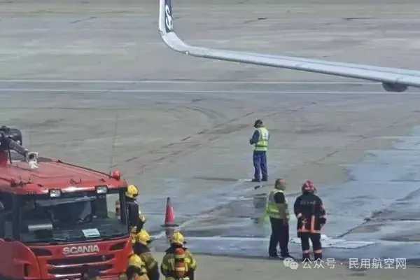 因“漏油”延误两小时，春秋航空回应