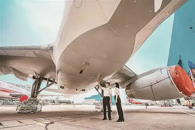 今年上半年厦门进境维修飞机突破一百架次