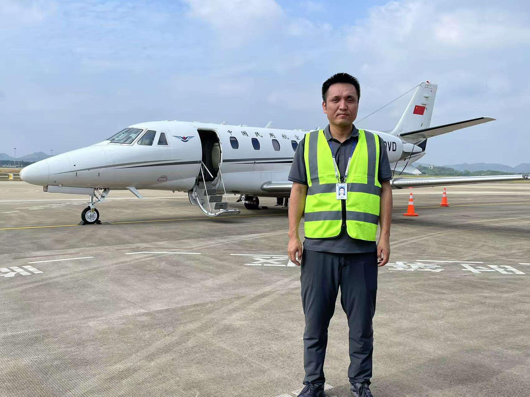 广西空管分局顺利完成百色导航台飞行校验