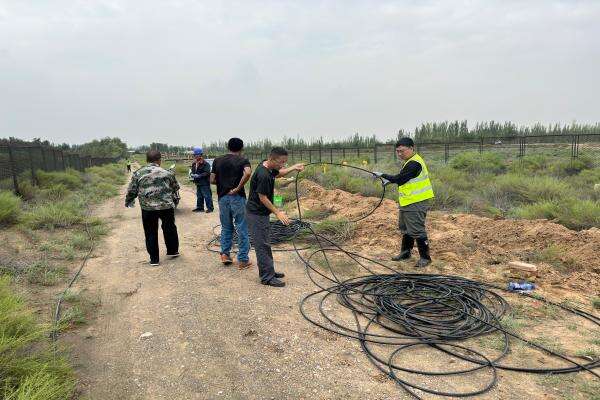 乌海机场积极应对暴雨天气