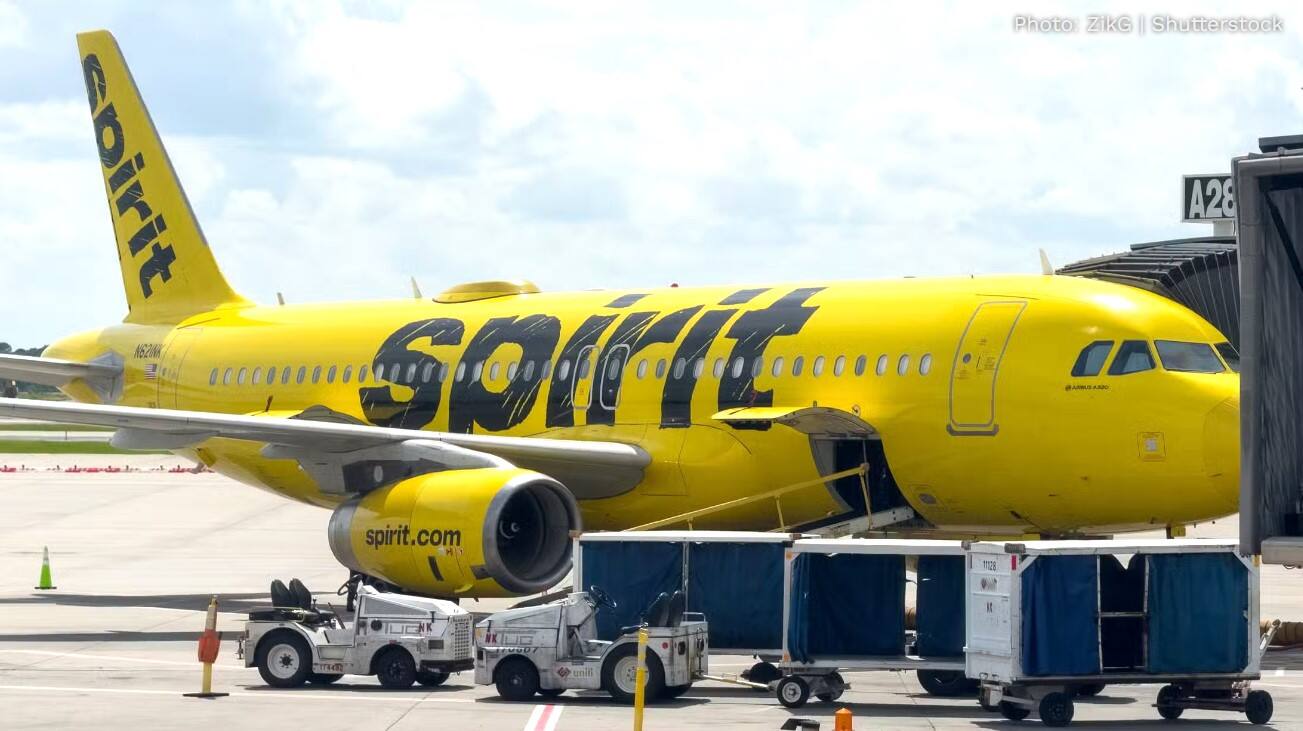 涉嫌跟踪未成年，精神航空一飞行员起飞前被捕