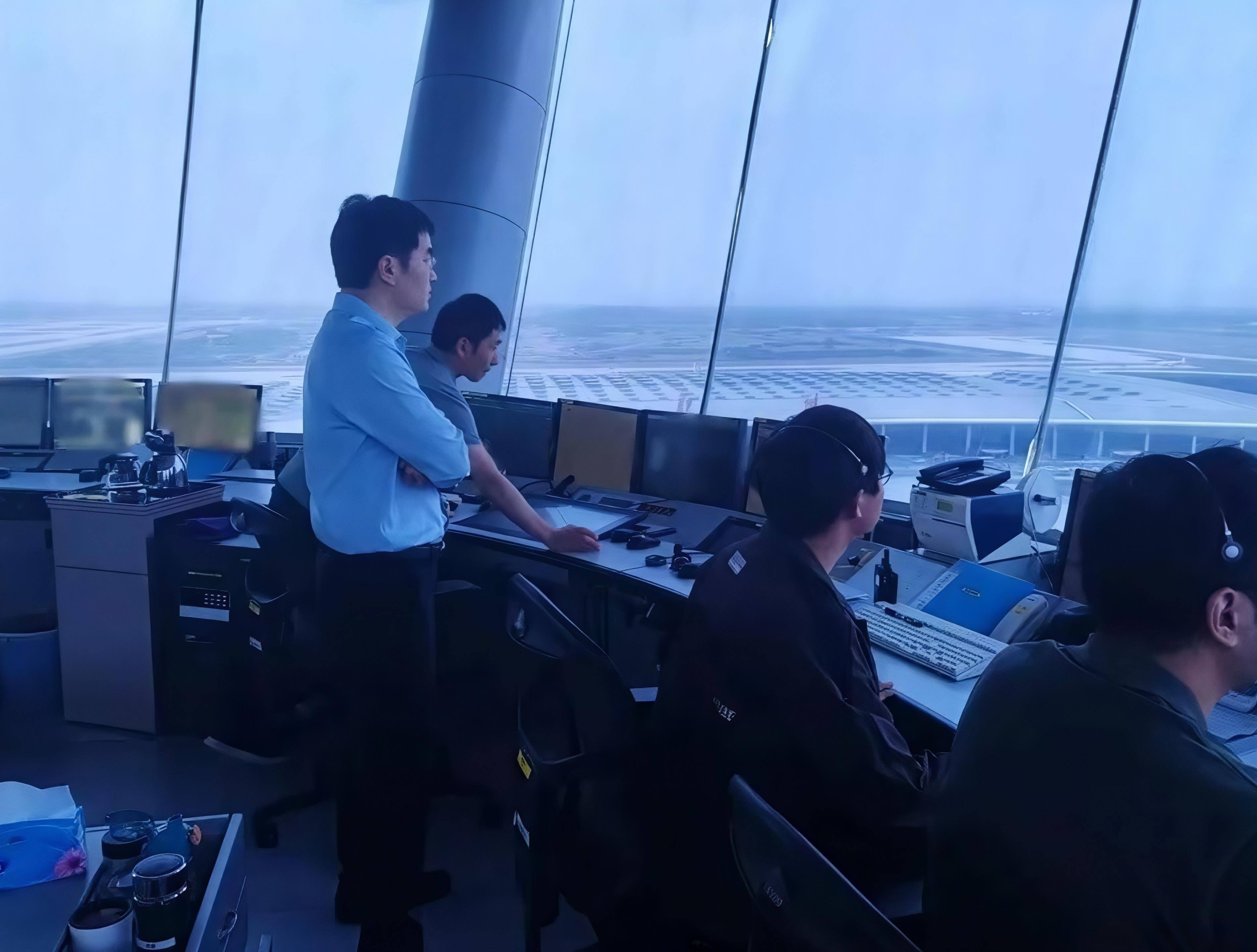 河南空管分局全力保障郑州机场货运量再创新纪录