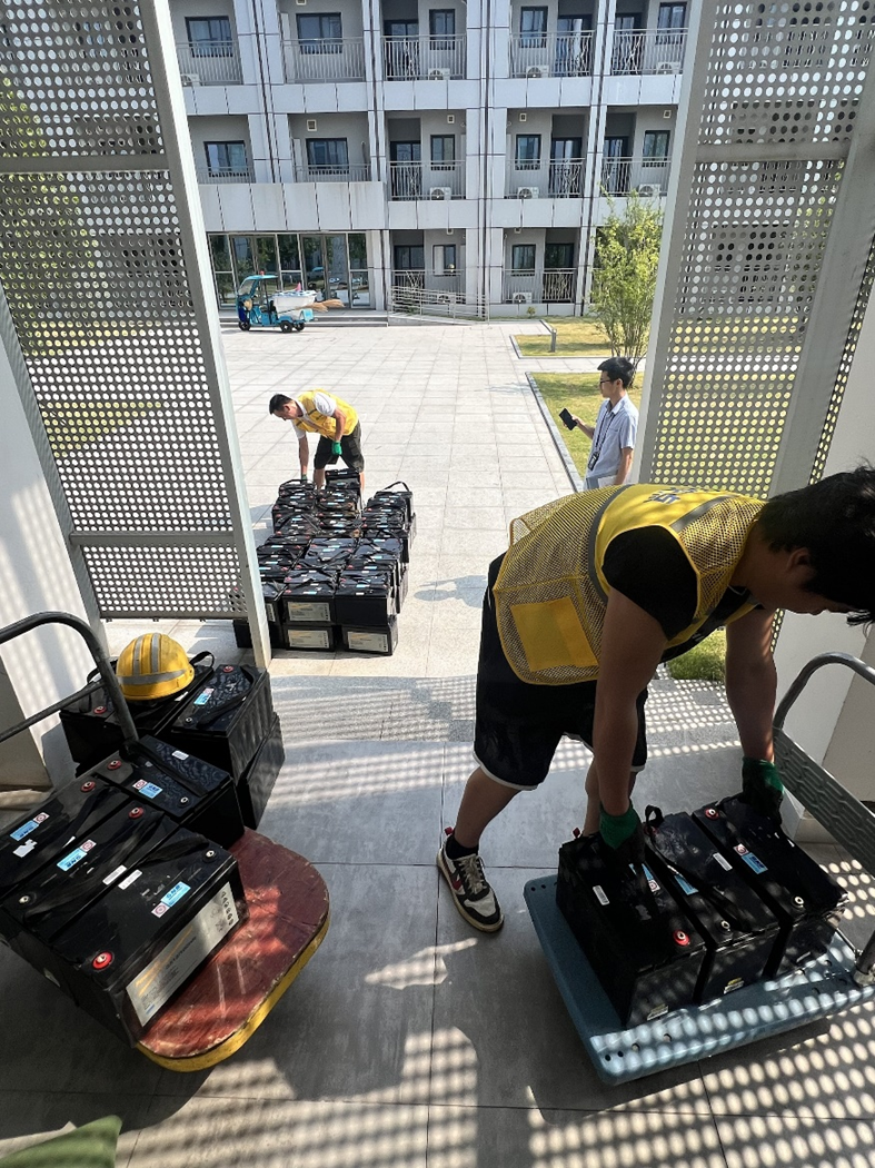 西南空管局技保中心完成天府、終端廢舊電池回收工作