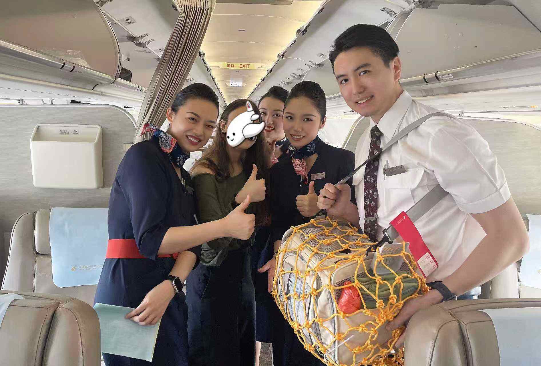 东航“宠物进客舱”服务升级3.0版:覆盖31个机场、110条航线