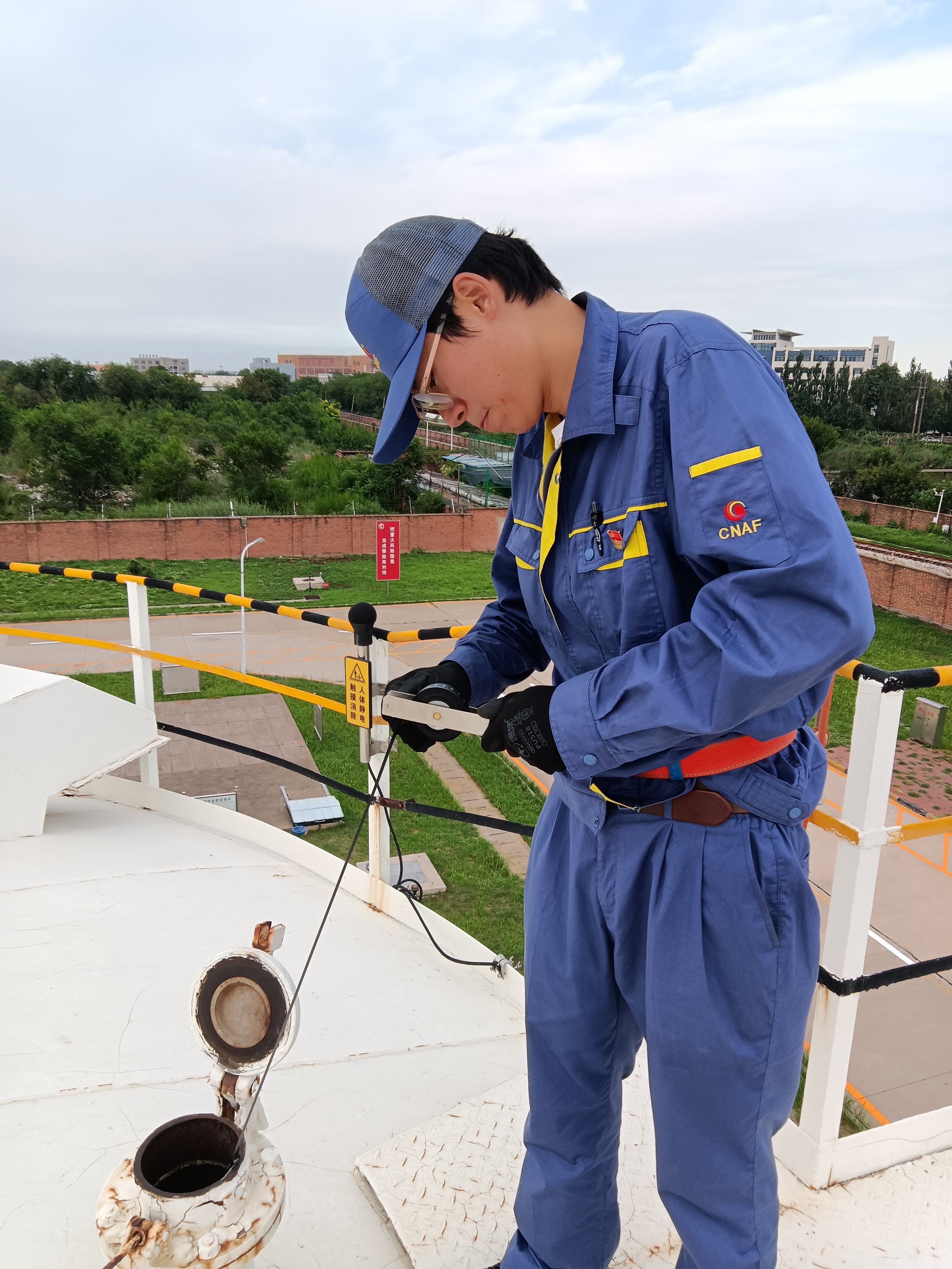 战高温防汛情保供油:航油天津分公司油库在烈日与暴雨中书写保供答卷