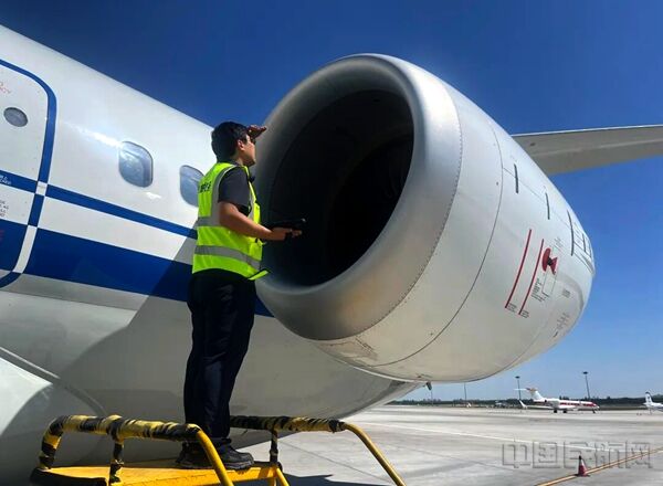 技术进阶助推航空保障升级 宁夏机场承接国航C909机型放行工作