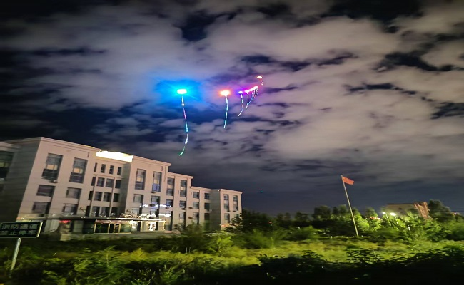 锡林浩特机场成功处置“低慢小” 空飘物事件