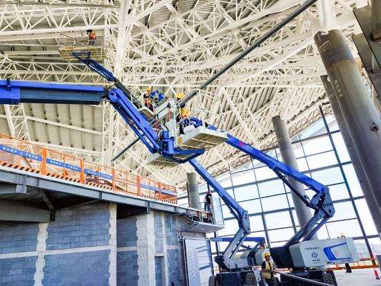 太重高空作业平台助力武宿机场T3航站楼建设